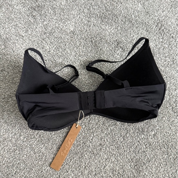 SKIMS Black Bra - Picture 2 of 4
